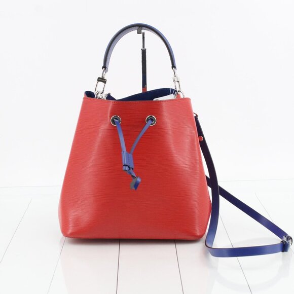 Louis Vuitton Handbags - LV NeoNoe (shown live)